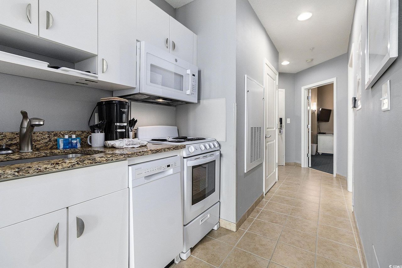 300 N Ocean Blvd. Photo 11