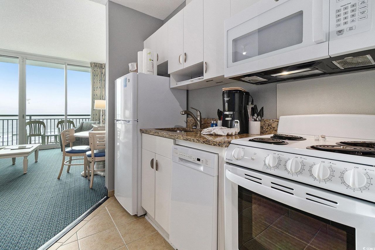 300 N Ocean Blvd. Photo 13