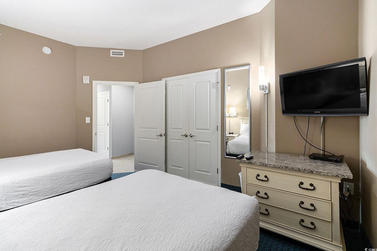 300 N Ocean Blvd. Photo 16