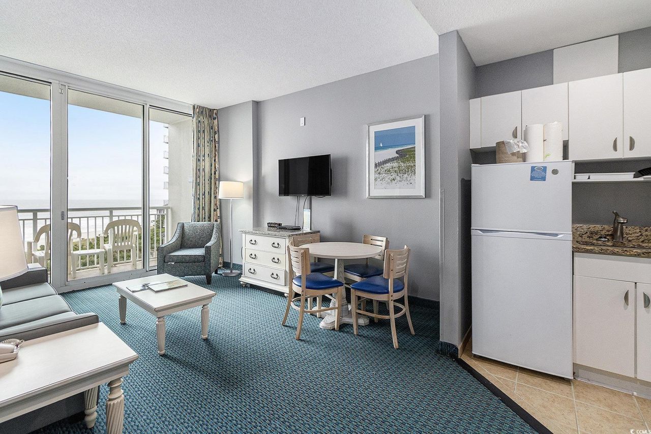 300 N Ocean Blvd. Photo 8