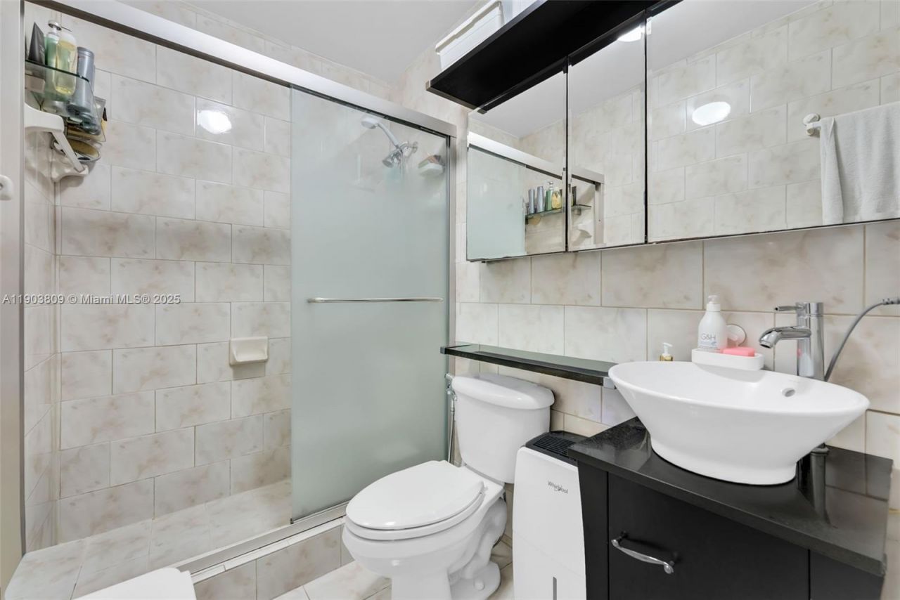 3661 SW 9th Ter, Unit 207, Miami, FL 33135 Photo