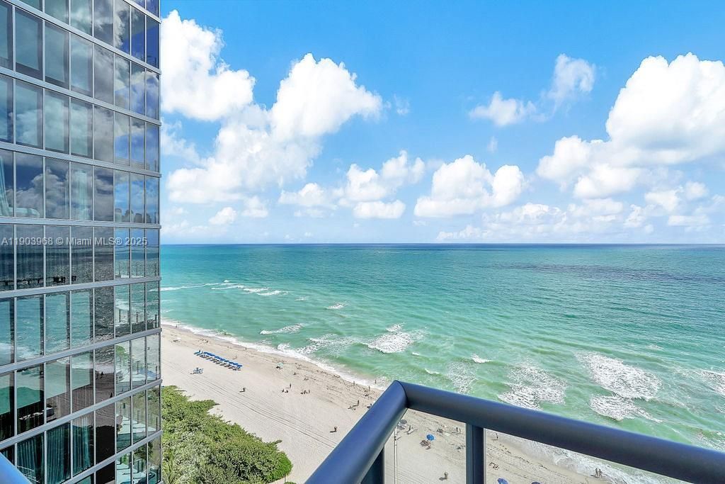 17121 Collins Ave, Unit 1808, Sunny Isles Beach, FL 33160 Photo
