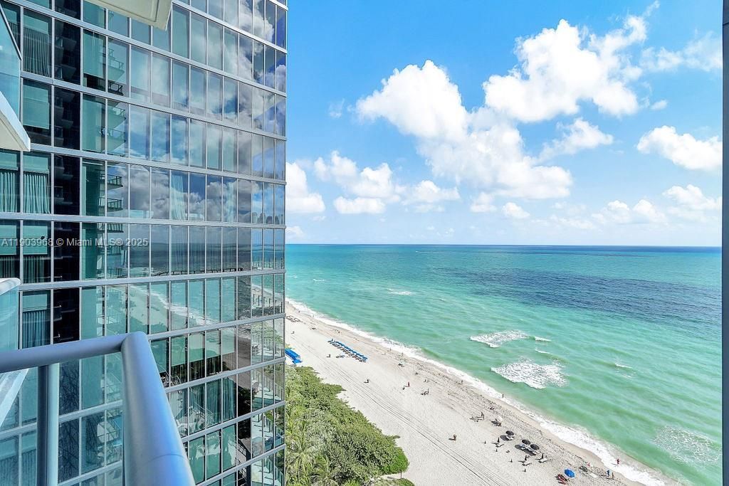 17121 Collins Ave, Unit 1808, Sunny Isles Beach, FL 33160 Photo