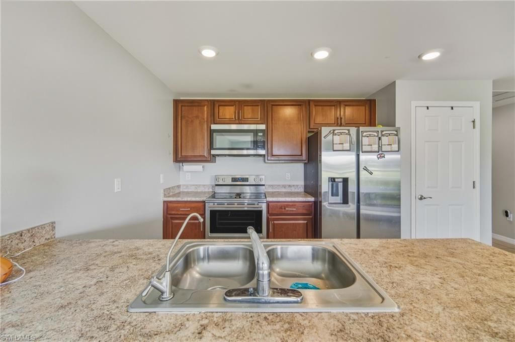 10501 Crossback Ln, Lehigh Acres, FL 33936 Photo