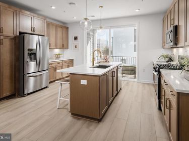 14387 GLEN MANOR DRIVE, CHANTILLY, VA 20151