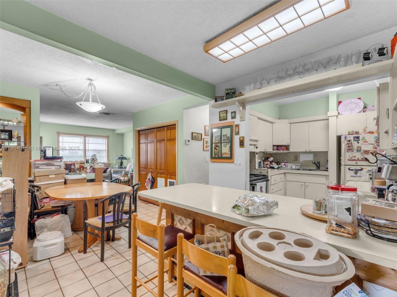 520 NW 32nd Pl, Miami, FL 33125 Photo