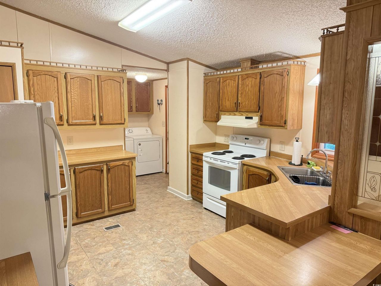 8 Buccaneer St. Photo 12