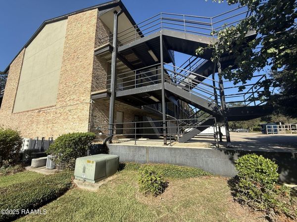 701 S College Road, Unit 109, Lafayette, LA 70503
