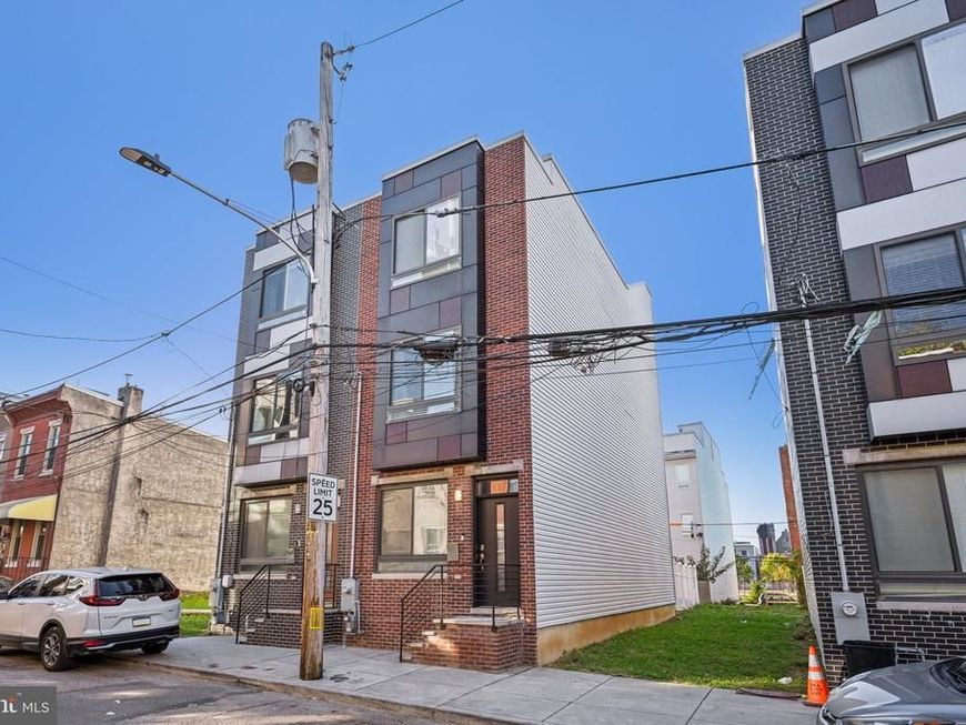 1728 N Lambert Street, Philadelphia, PA 19121 Main Photo