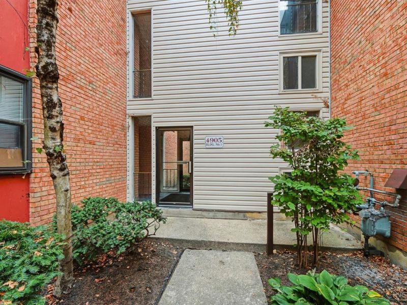 4905 Chalet Drive, Unit 101, Saint Bernard, OH 45217 Photo 5