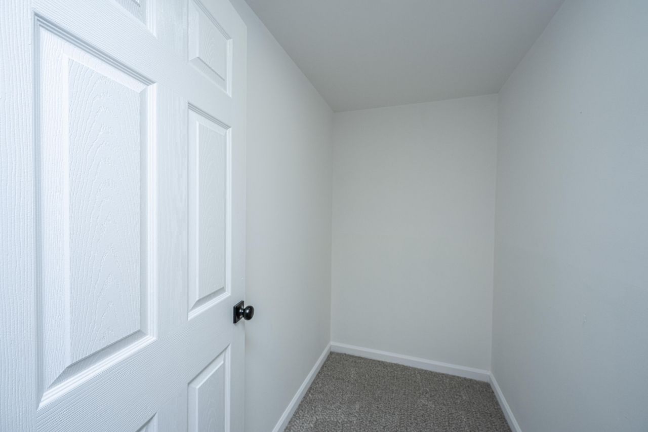 4649 N Highway 52 Photo 29