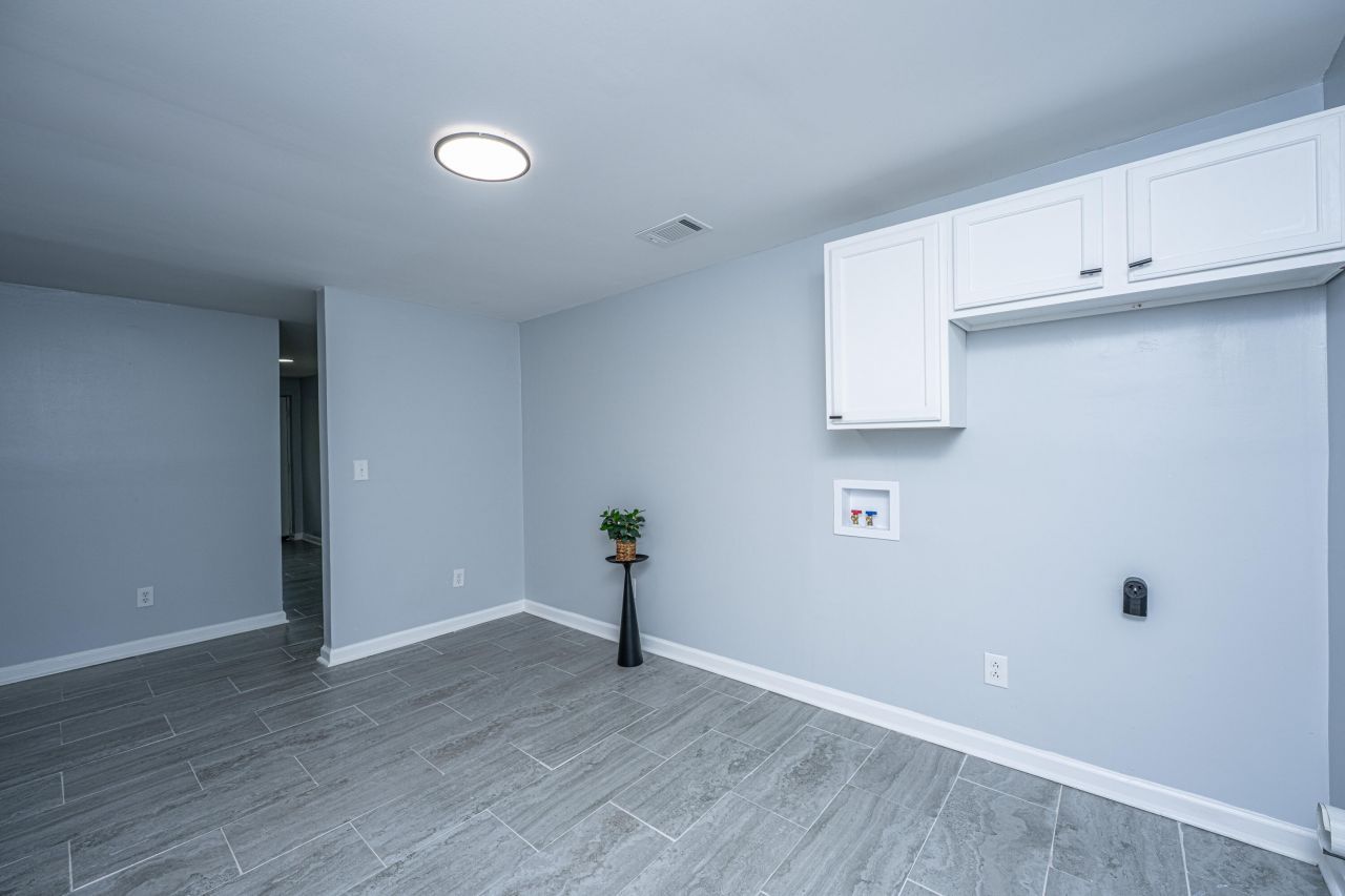 4649 N Highway 52 Photo 38