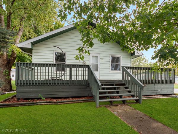 216 2nd Street SW, Melcher Dallas, IA 50163