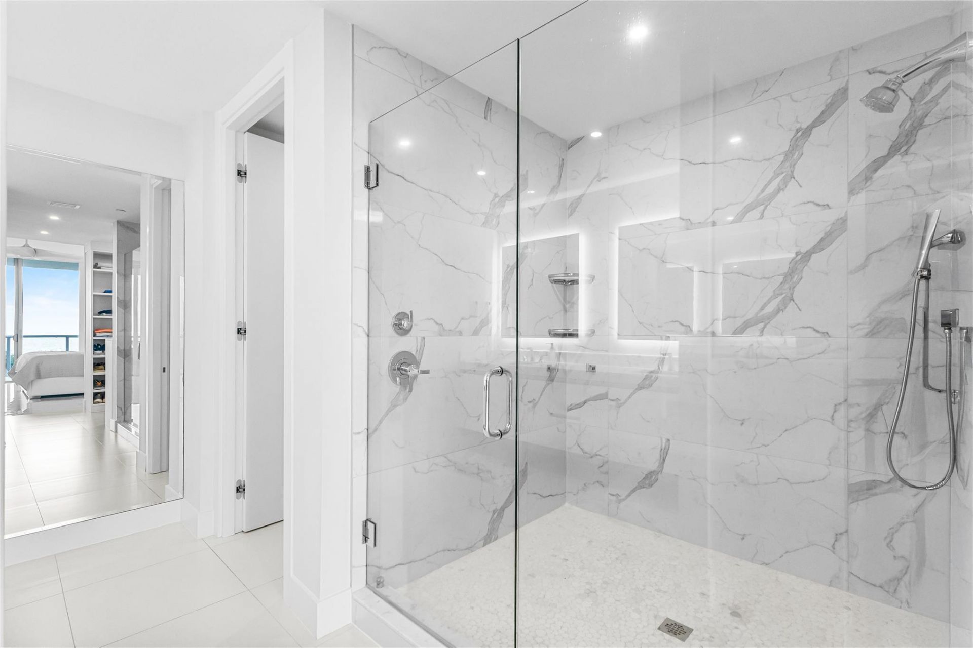 920 Intracoastal Drive, Unit 1502, Fort Lauderdale, FL 33304 Photo