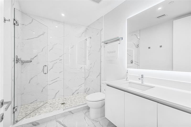 920 Intracoastal Drive, Unit 1502, Fort Lauderdale, FL 33304 Photo