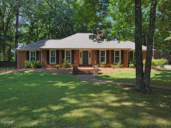35 Hampstead Cove, Jackson, TN 38305