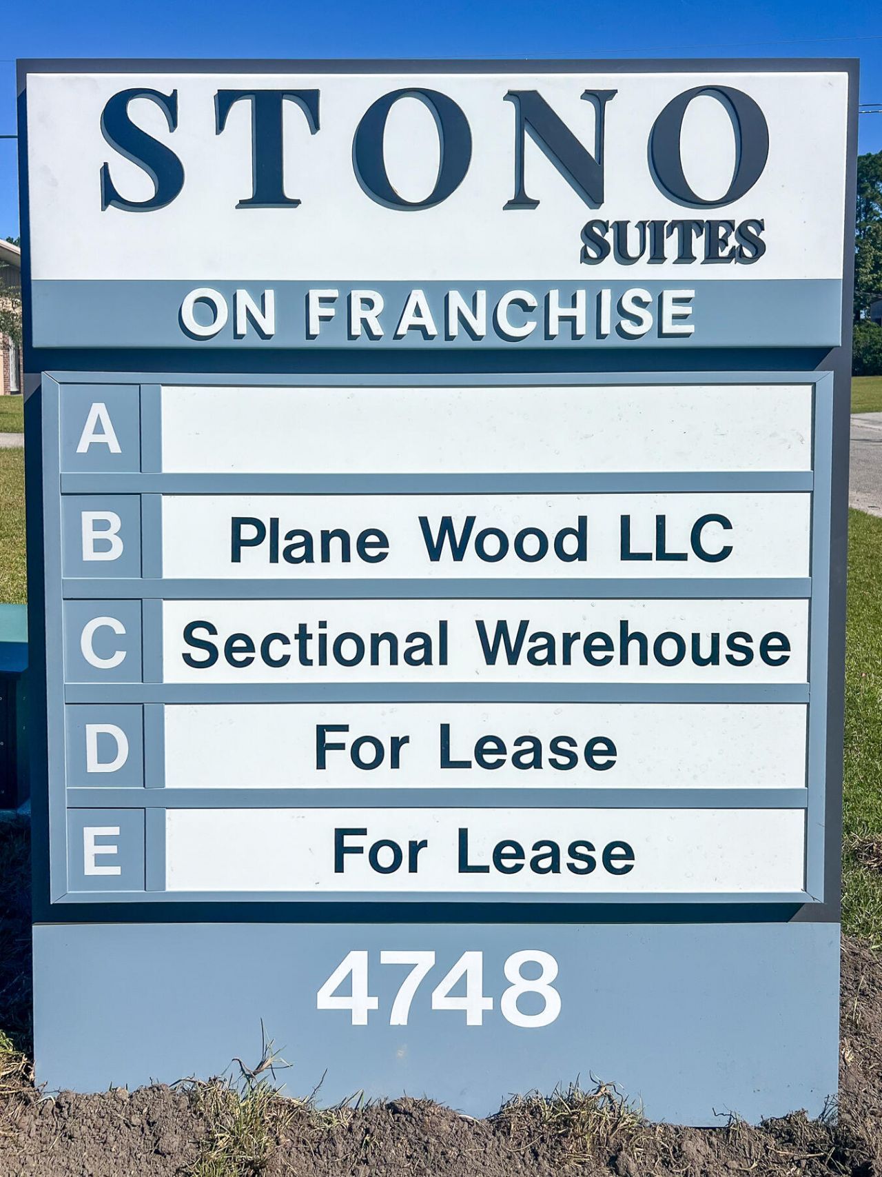 4748 Franchise Street Photo 16