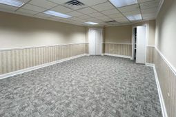 4748 Franchise Street photo 4