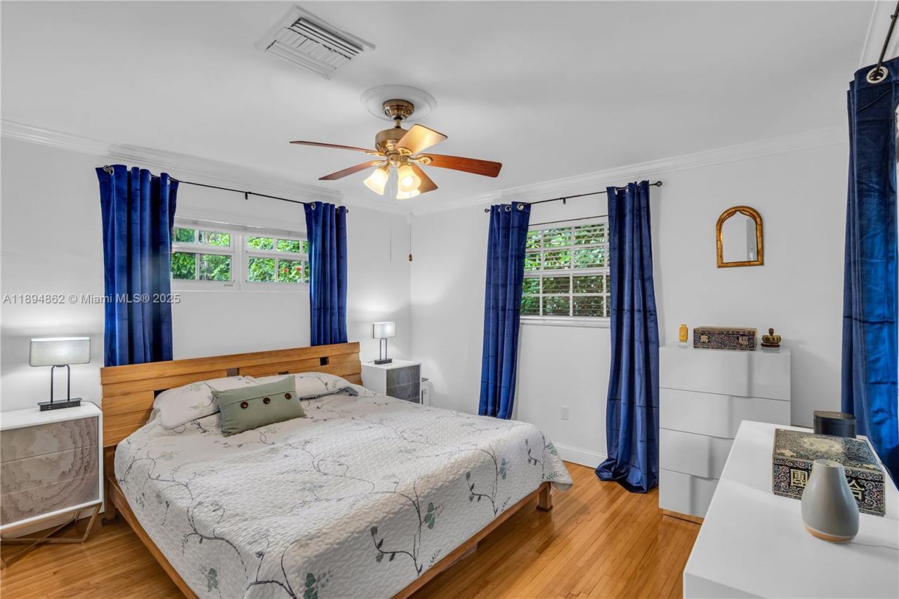 817 Venetia Ave, Coral Gables, FL 33134 Photo