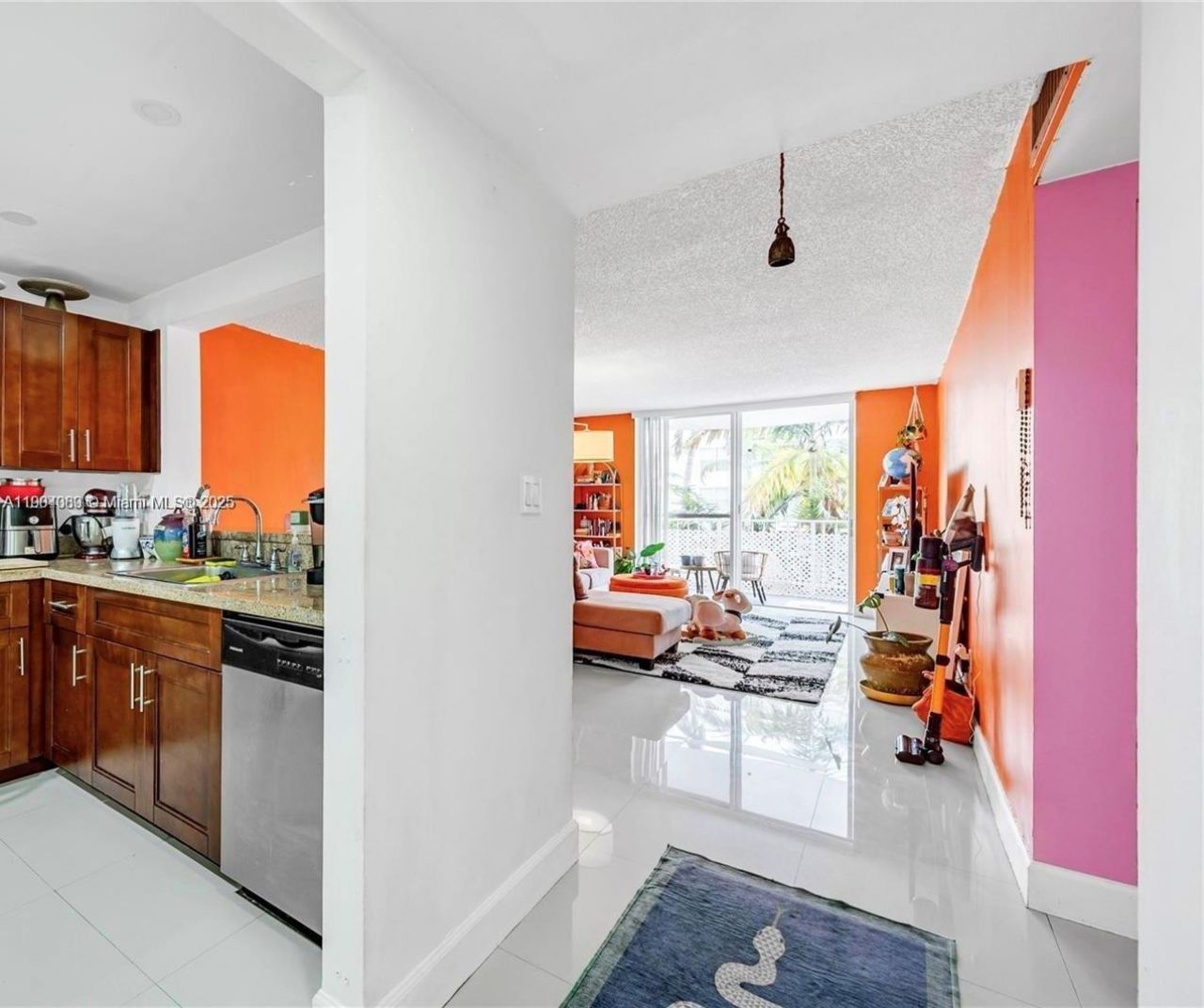 488 NW 165th St Rd, Unit B-312, Miami, FL 33169 Photo