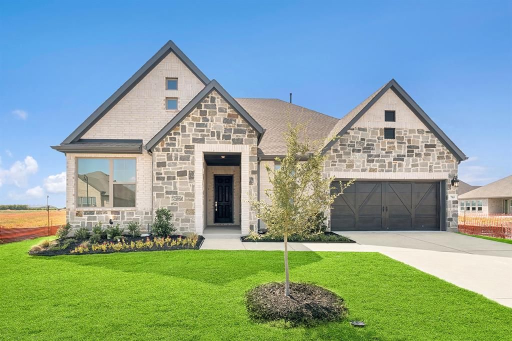 765 Shinnery Oak Way, Waxahachie, TX 75165 Main Photo