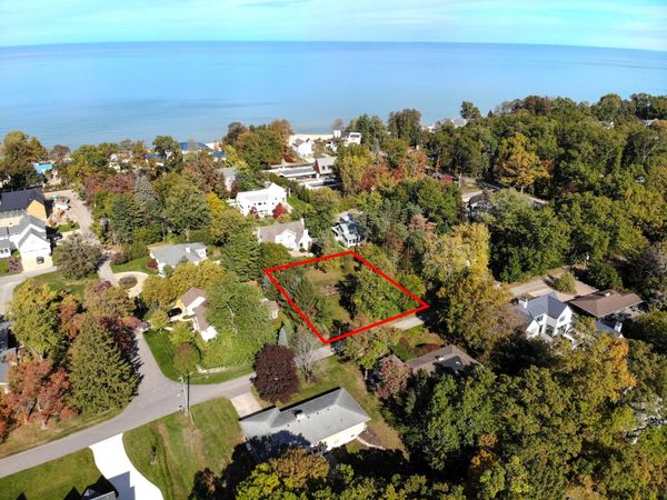 11653 Prospect Drive, New Buffalo, MI 49117