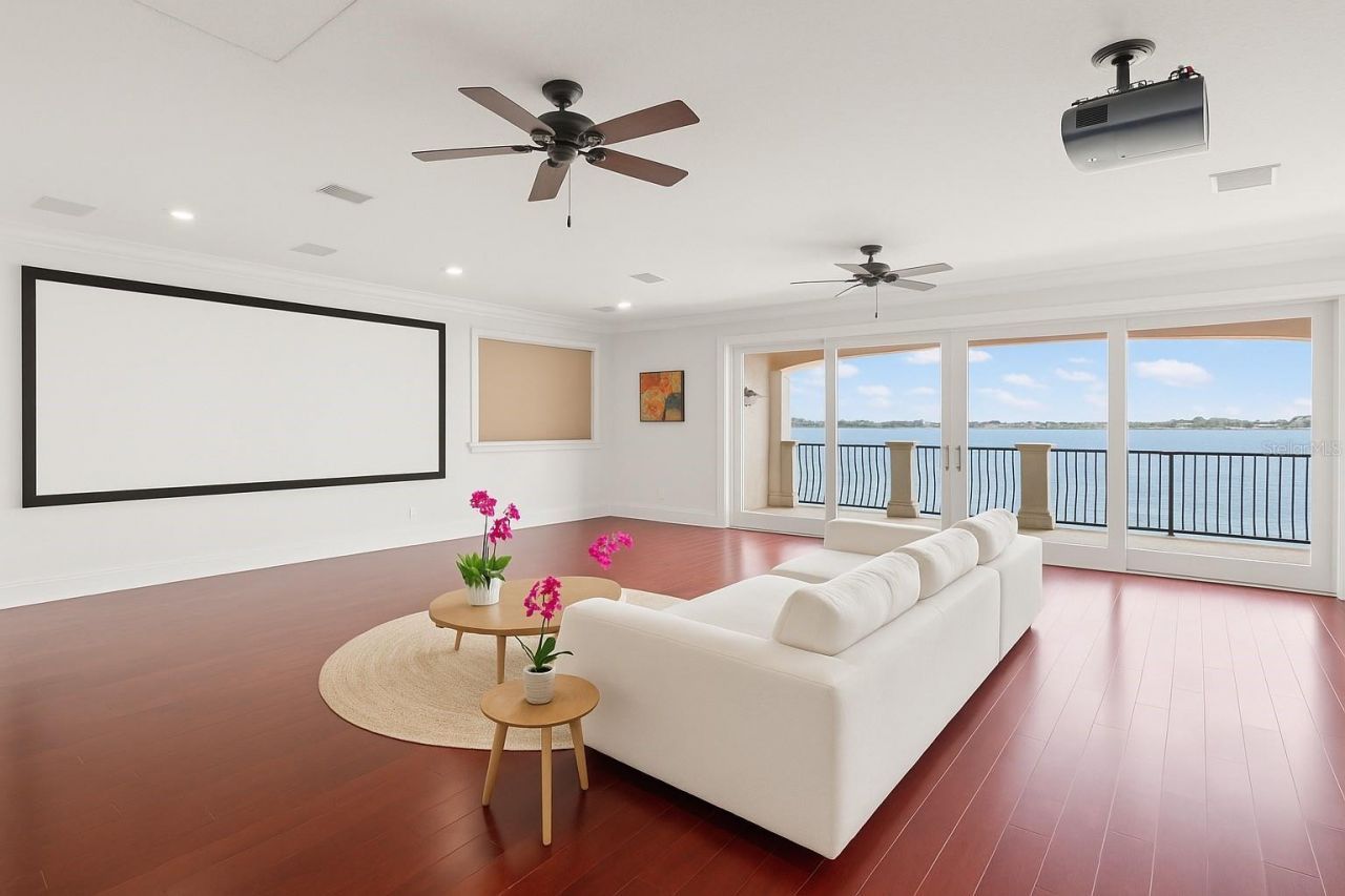 504 55th Avenue, Saint Pete Beach, FL 33706 Photo