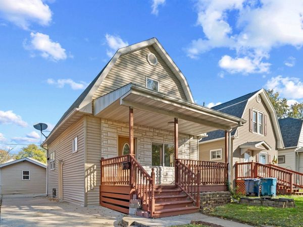 1115 Hawthorne Avenue, Waterloo, IA 50702