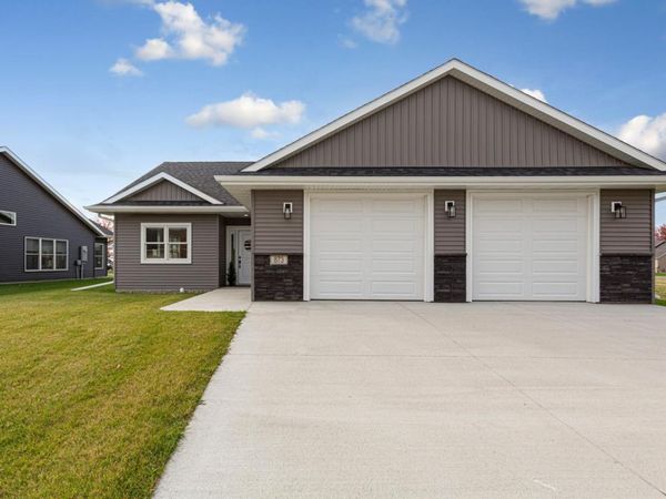 873 Escalade Lane SE, Owatonna, MN 55060