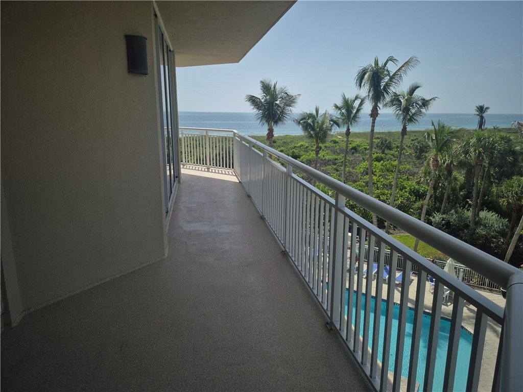 2900 N Highway A1a, Unit 4D, Hutchinson Island, FL 34949 Photo