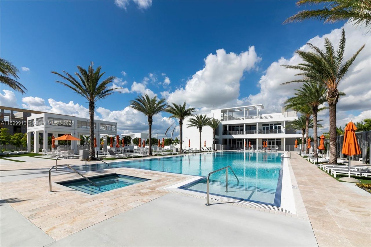 10245 NW 63rd Ter, Unit 206, Doral, FL 33178 Photo