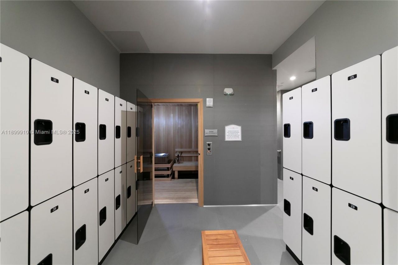 10245 NW 63rd Ter, Unit 206, Doral, FL 33178 Photo