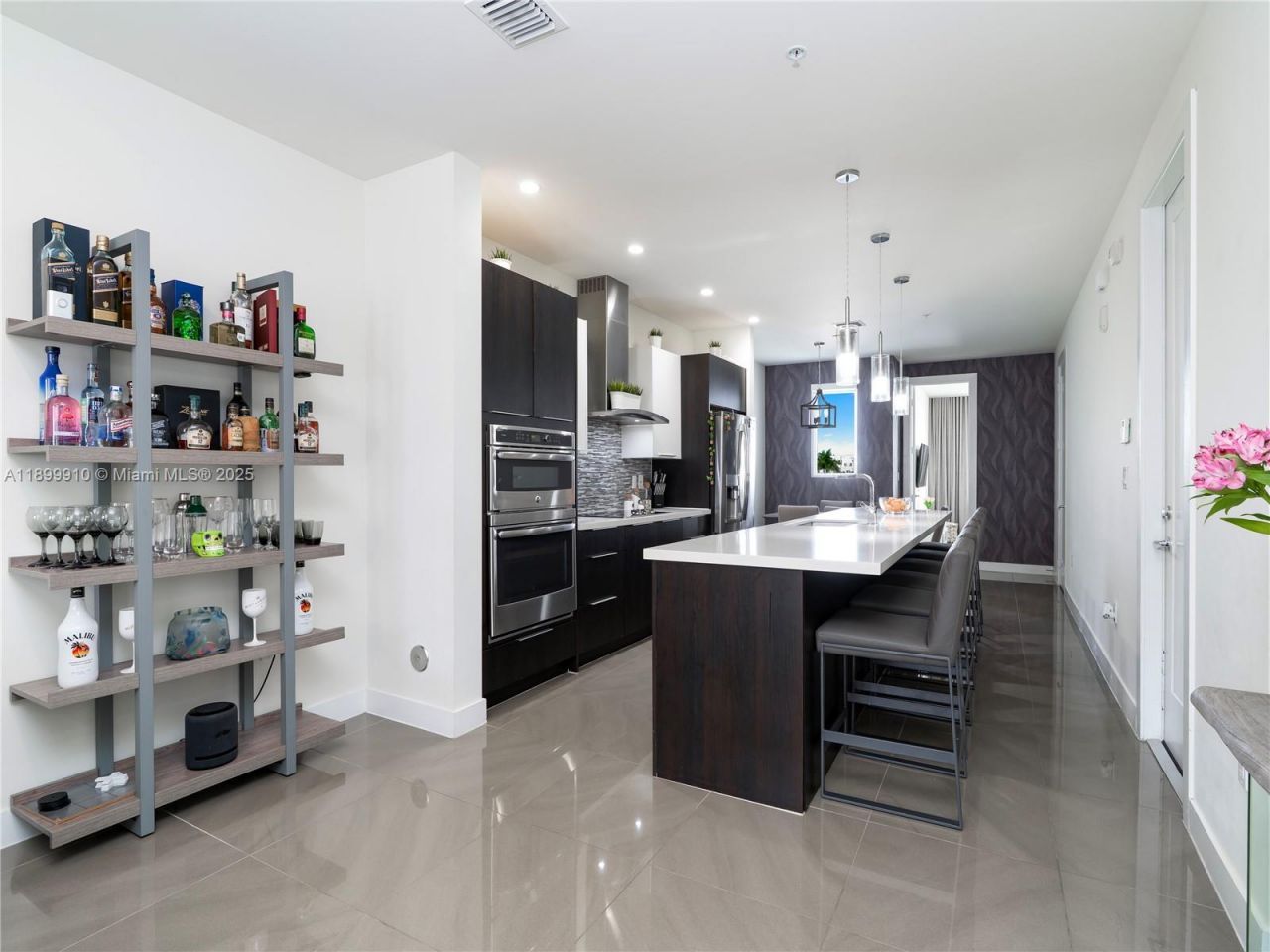 10245 NW 63rd Ter, Unit 206, Doral, FL 33178 Photo