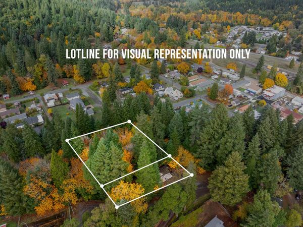 487 Montgomery Avenue, Glendale, OR 97442