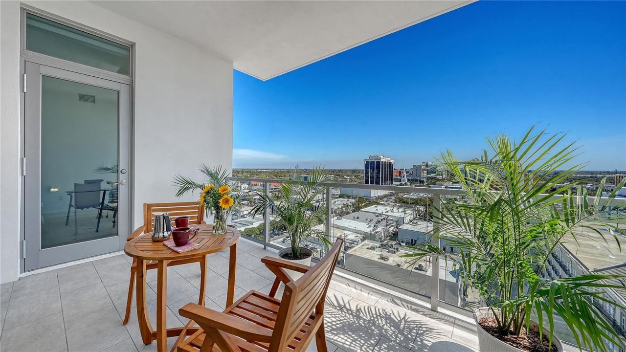 111 S Pineapple Avenue, Unit 1103, Sarasota, FL 34236 Photo