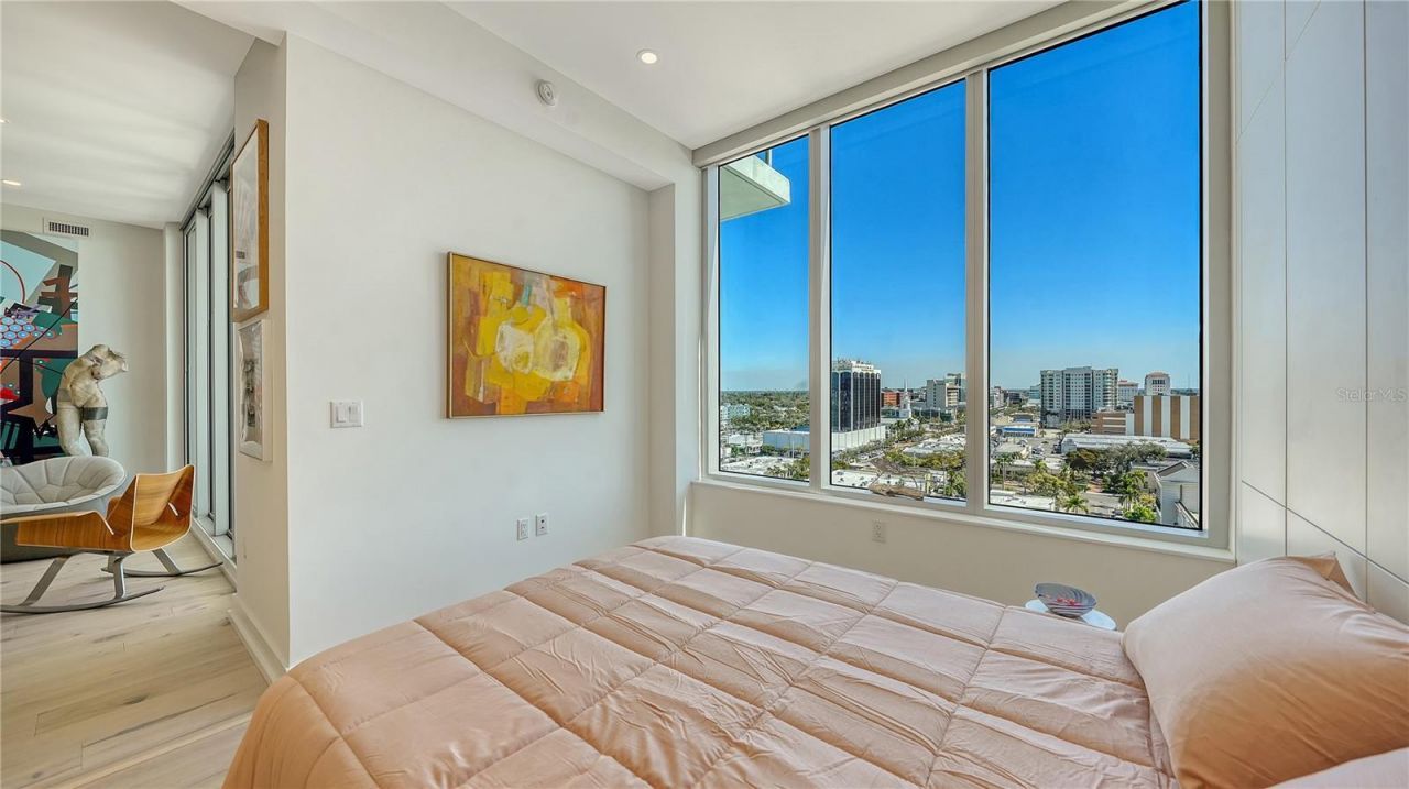 111 S Pineapple Avenue, Unit 1103, Sarasota, FL 34236 Photo