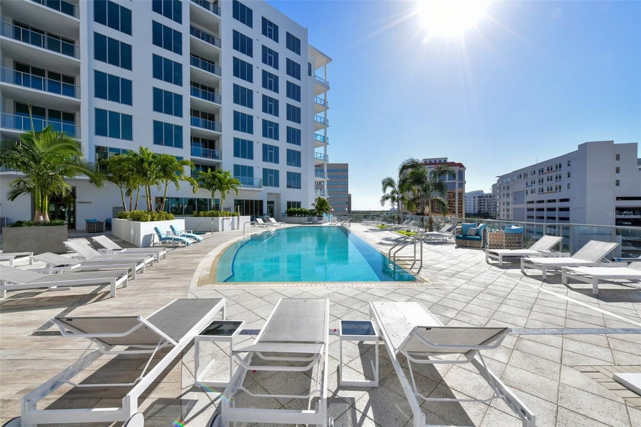 111 S Pineapple Avenue, Unit 1103, Sarasota, FL 34236 Photo