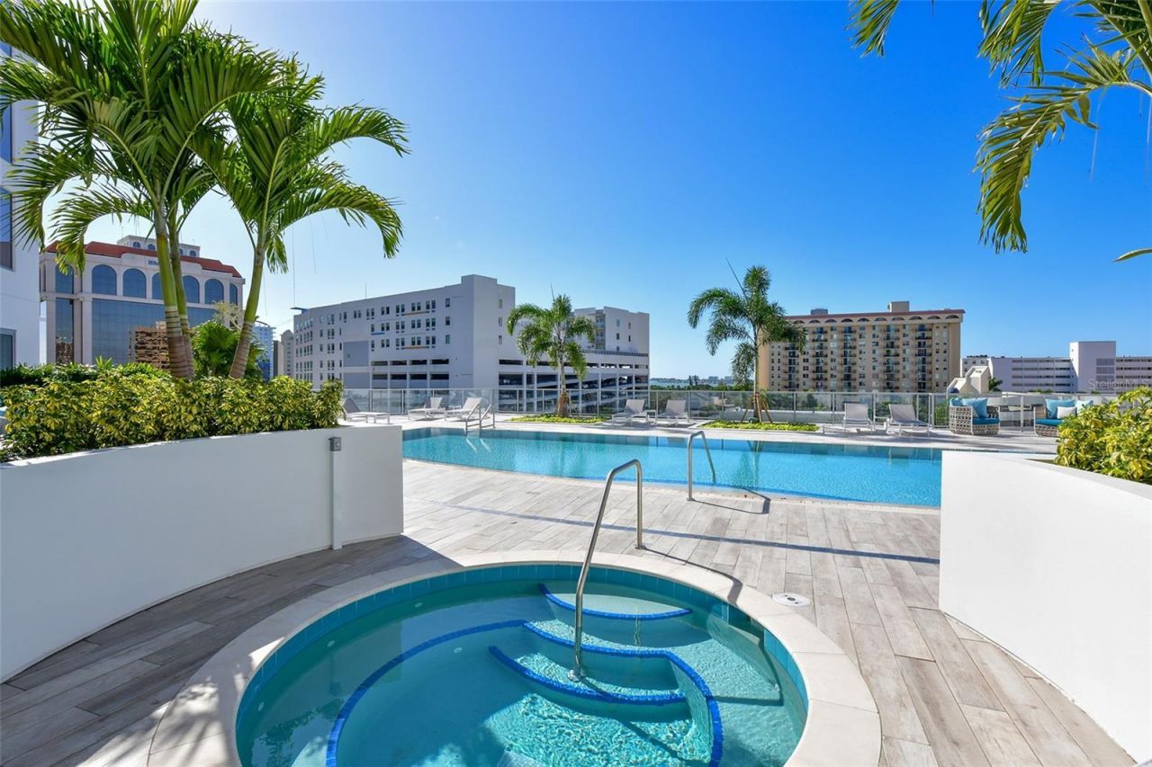 111 S Pineapple Avenue, Unit 1103, Sarasota, FL 34236 Photo