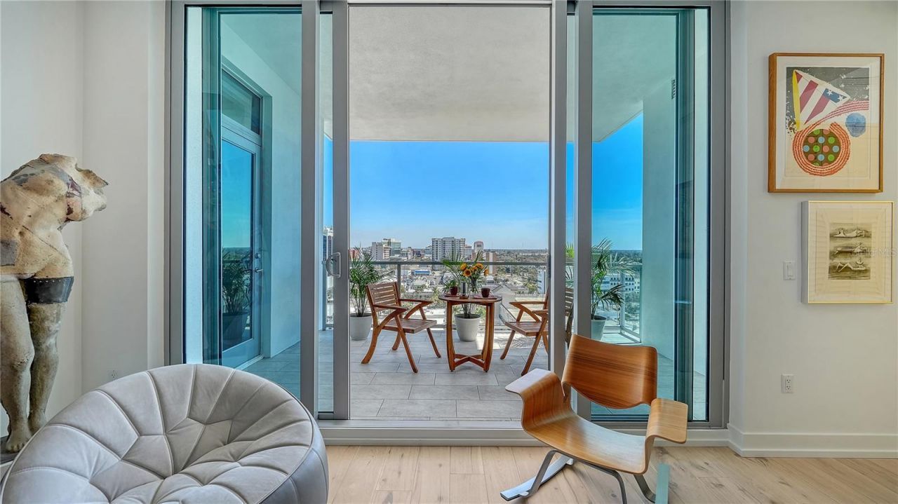 111 S Pineapple Avenue, Unit 1103, Sarasota, FL 34236 Photo