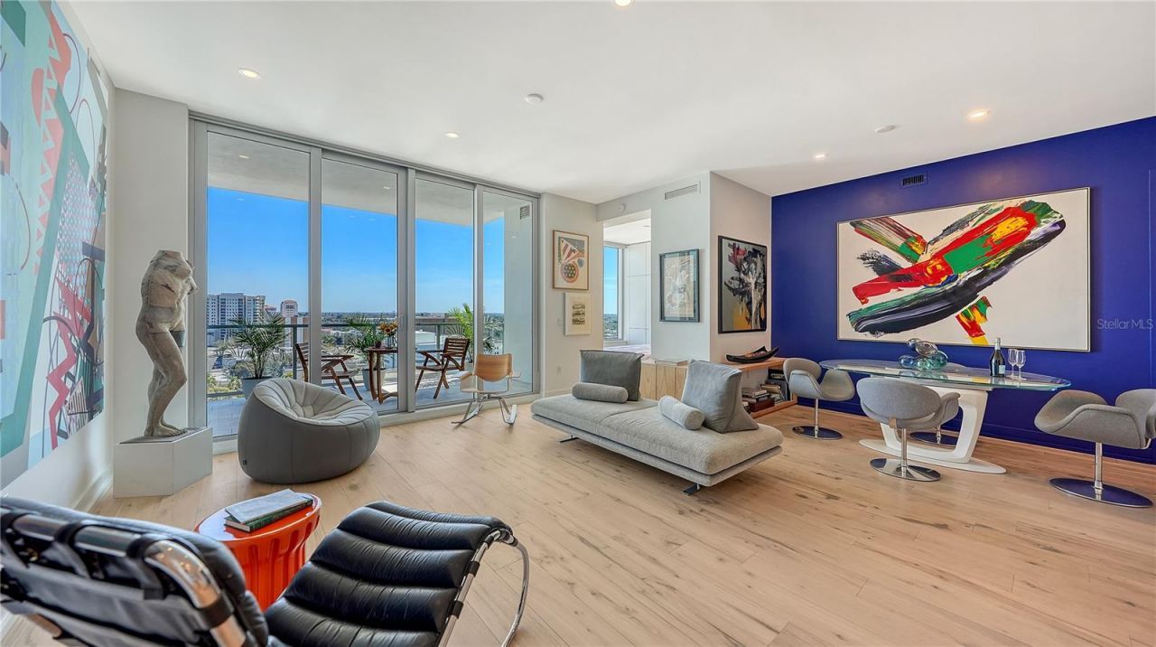 111 S Pineapple Avenue, Unit 1103, Sarasota, FL 34236 Photo