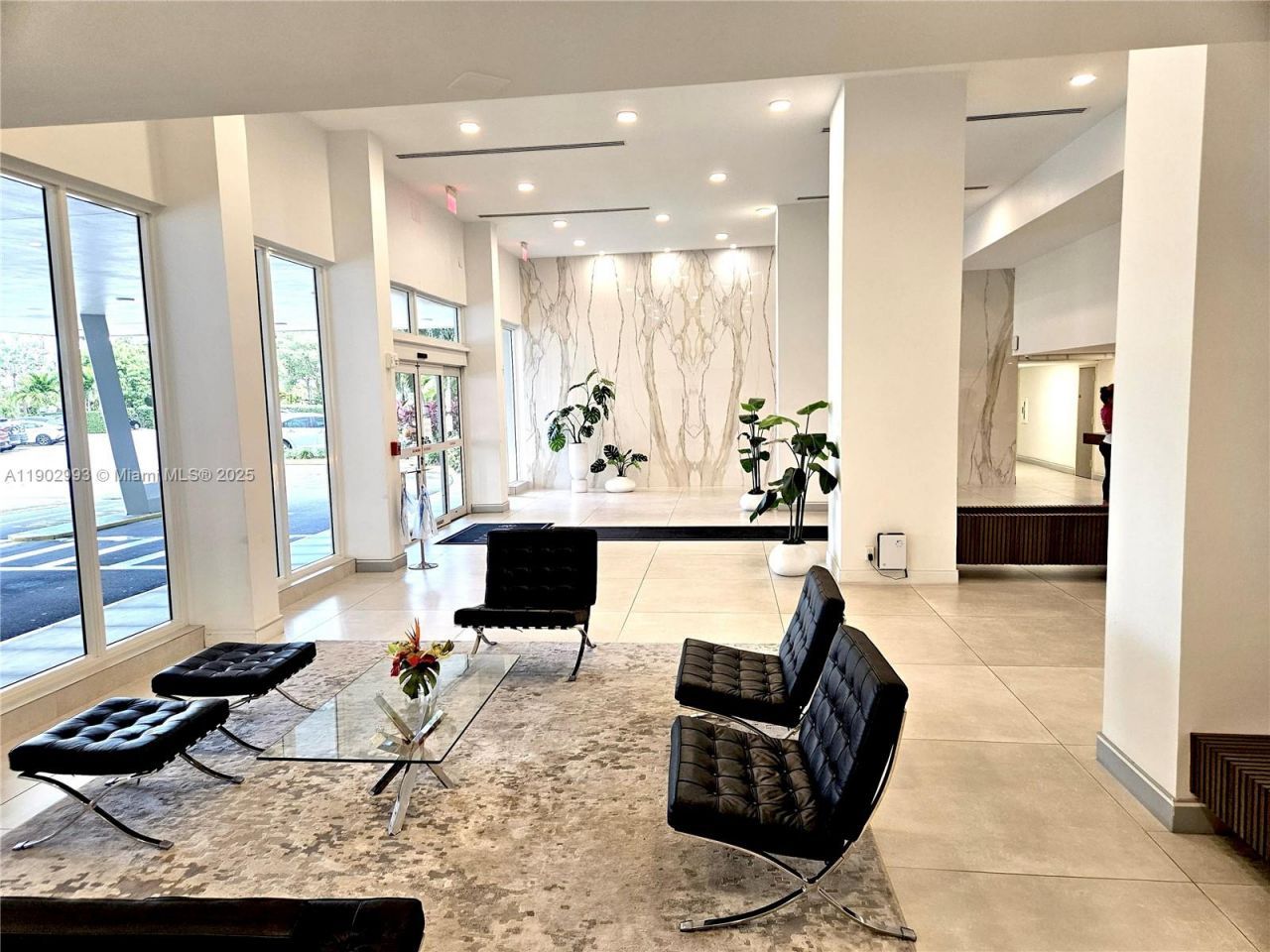 230 174th St, Unit 409, Sunny Isles Beach, FL 33160 Photo