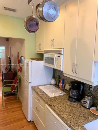 744 Lenox Ave, Unit 3, Miami Beach, FL 33139 Photo