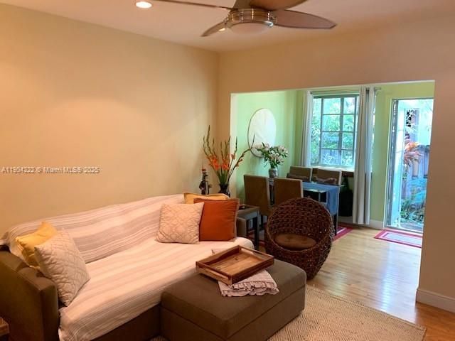 744 Lenox Ave, Unit 3, Miami Beach, FL 33139 Photo