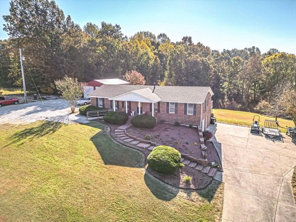 246 Valley View Drive, Morgantown, KY 42261