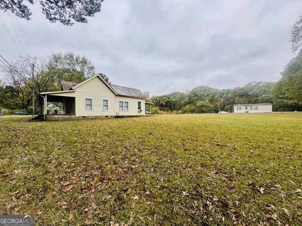 112 Cemetery Street, Kingston, GA 30145