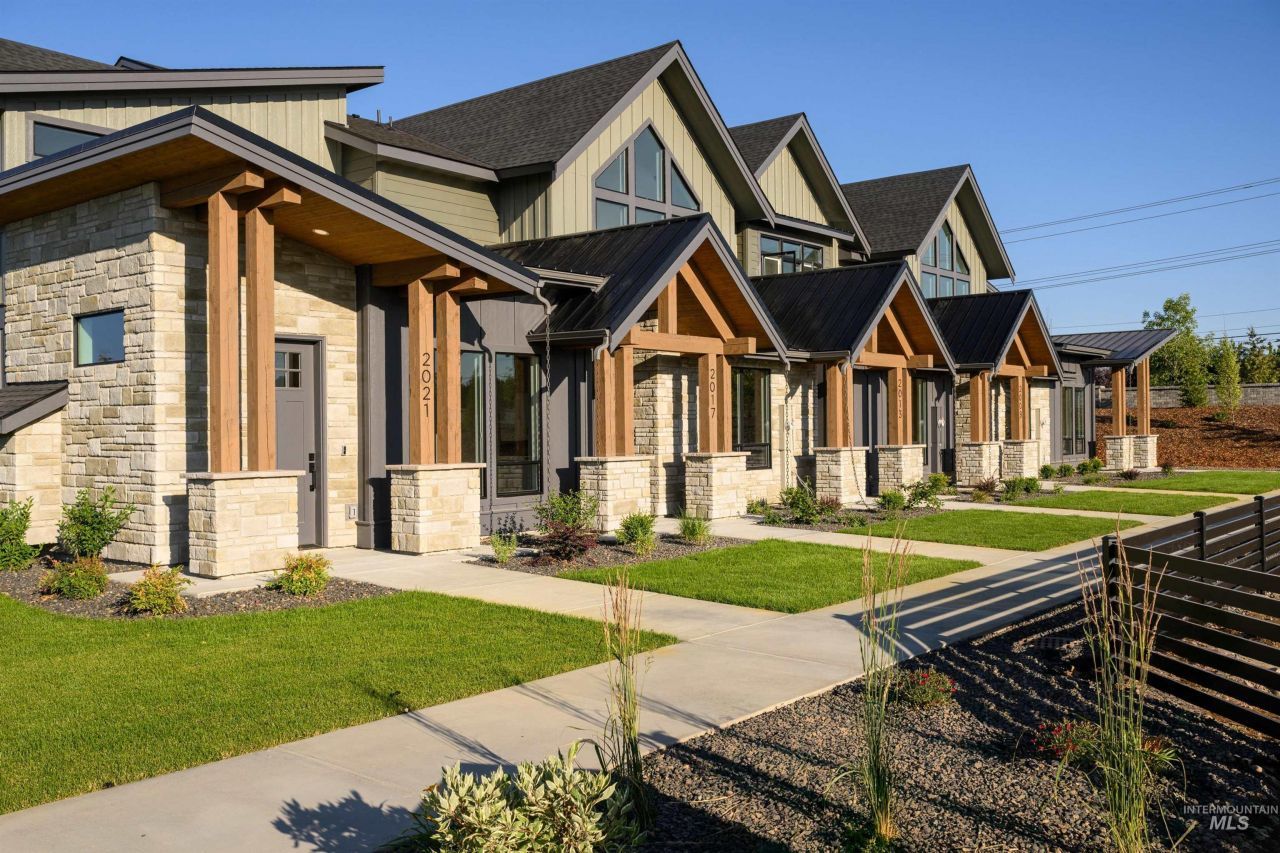 2158 W Freya Court, Eagle, ID 83616 Main Photo