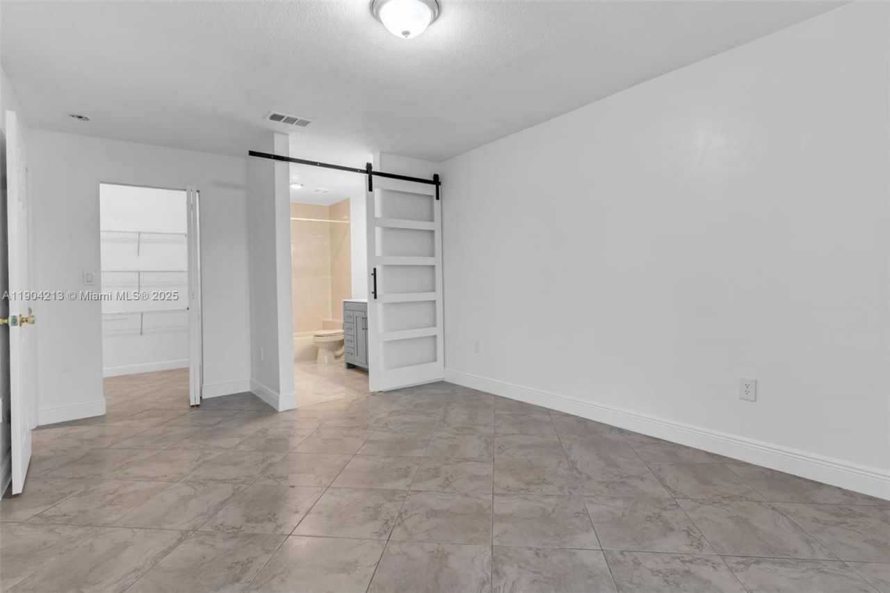 12006 SW 210th Ter, Miami, FL 33177 Photo