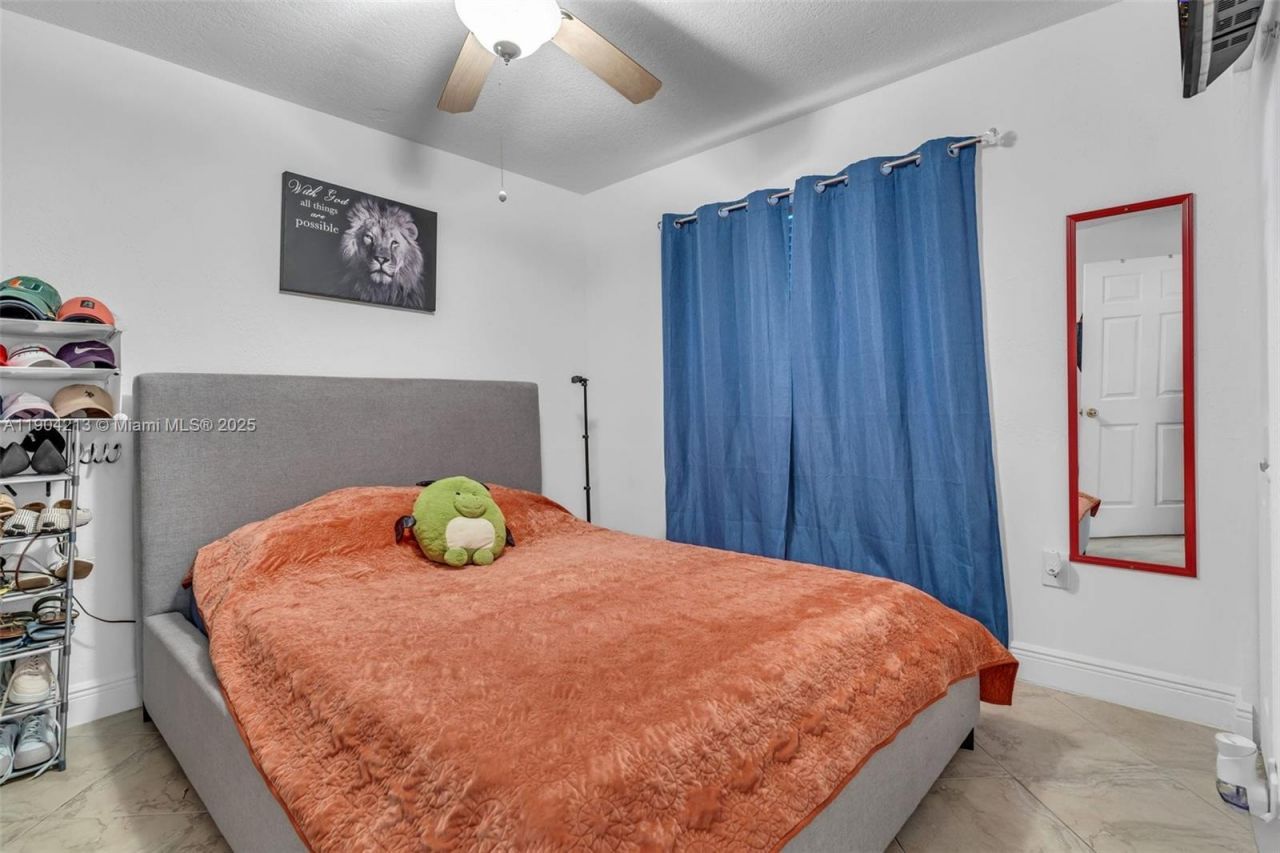 12006 SW 210th Ter, Miami, FL 33177 Photo