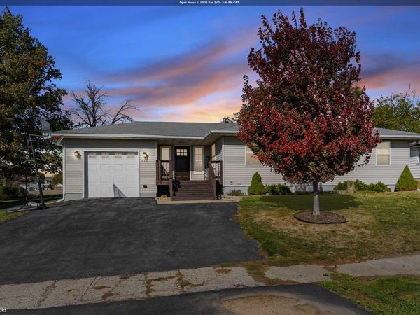 410 Carlton Street, Garwin, IA 50632