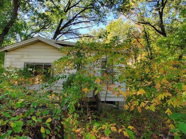 1601 Columbia Avenue, Michigan City, IN 46360